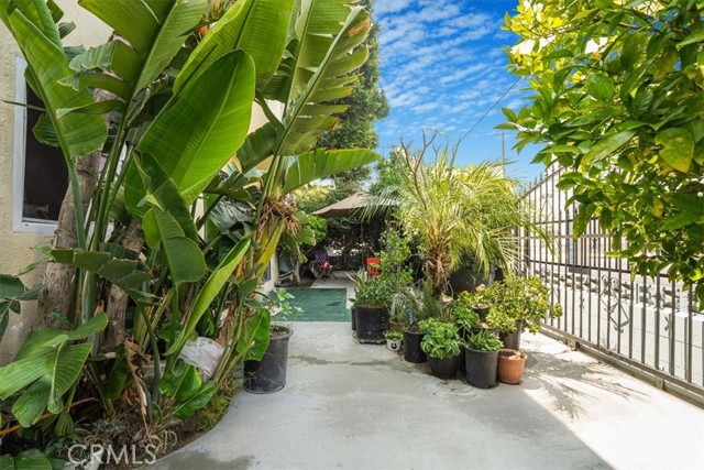 Detail Gallery Image 23 of 28 For 6904 Radford Ave #1,  North Hollywood,  CA 91605 - 2 Beds | 2 Baths