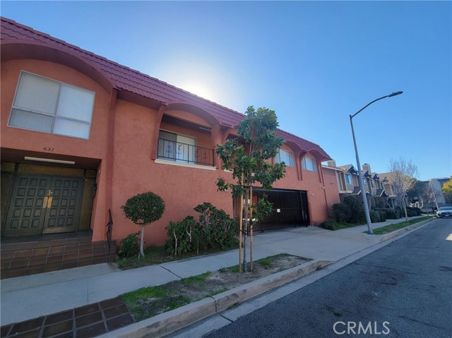 Detail Gallery Image 15 of 25 For 627 Geneva St #2,  Glendale,  CA 91206 - 2 Beds | 2 Baths