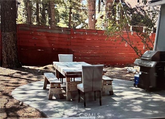 Detail Gallery Image 14 of 18 For 541 Timber, Big Bear Lake,  CA 92315 - 2 Beds | 1 Baths