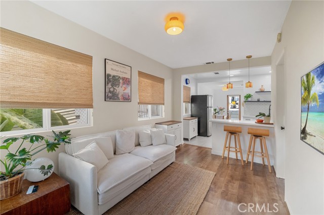 4142 Mercury Avenue, Los Angeles CA: https://media.crmls.org/medias/04b1a670-0573-43e6-8839-0996dc29c39e.jpg