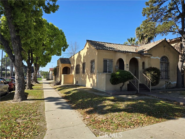 Image 3 for 8405 Mckinley Ave, Los Angeles, CA 90001