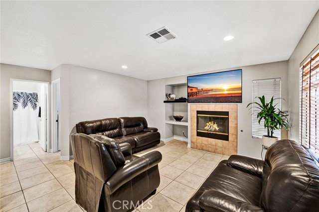 Detail Gallery Image 21 of 36 For 31755 Ridgeview, Lake Elsinore,  CA 92532 - 6 Beds | 3 Baths