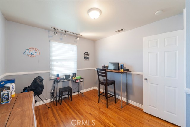 Detail Gallery Image 17 of 38 For 939 Belson St, Torrance,  CA 90502 - 3 Beds | 2 Baths