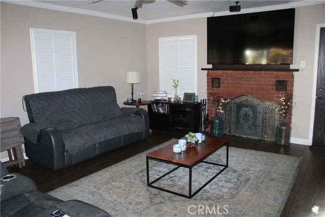 Detail Gallery Image 6 of 40 For 312 W I, Ontario,  CA 91762 - 3 Beds | 2/1 Baths