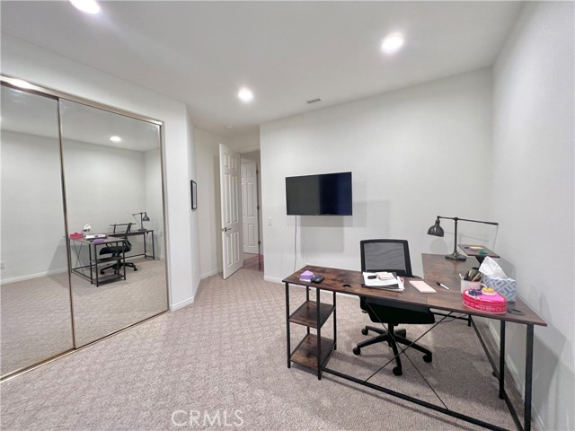 Detail Gallery Image 16 of 19 For 3658 Calle Jazmin, Calabasas,  CA 91302 - 4 Beds | 2/1 Baths