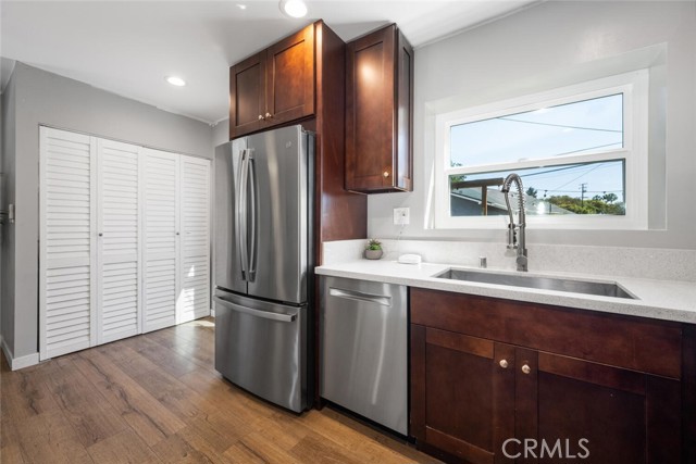 4513 E Cervato Street, Long Beach CA: https://media.crmls.org/medias/04b683b3-6182-4f22-8ba9-448cd3ae2909.jpg