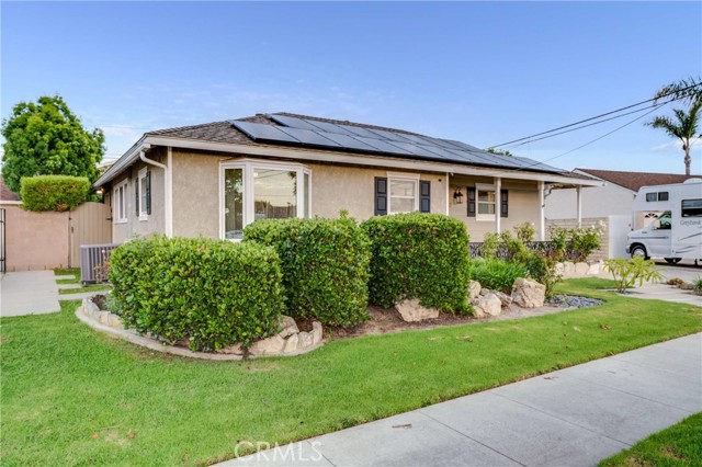 Image 3 for 2050 Senasac Ave, Long Beach, CA 90815