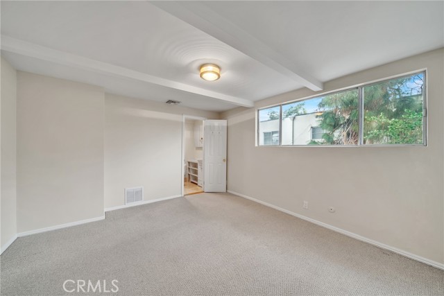 Detail Gallery Image 12 of 22 For 269 Ohio St #2,  Pasadena,  CA 91106 - 13 Beds | 8 Baths