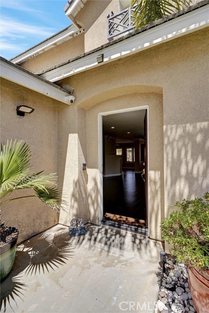 Detail Gallery Image 6 of 39 For 851 Pheasant St, Corona,  CA 92881 - 4 Beds | 2/1 Baths