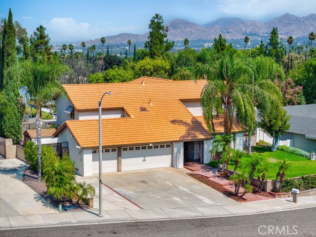 Detail Gallery Image 1 of 56 For 2161 Stonefield Pl, Riverside,  CA 92506 - 5 Beds | 4 Baths