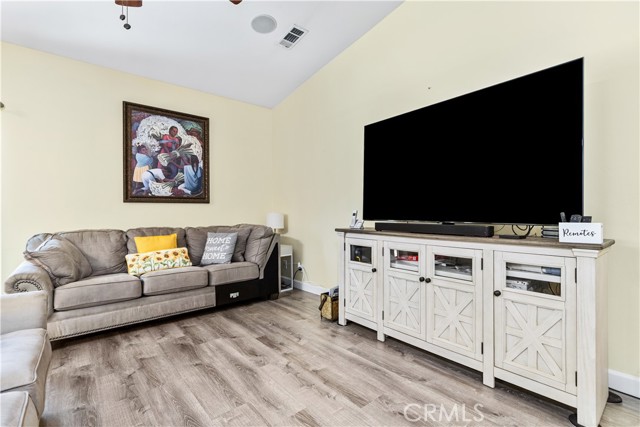 Image 13 of 71 For 2245 Holly Drive