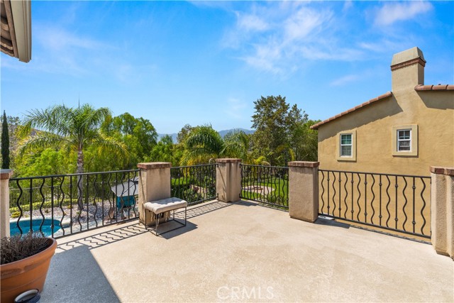 4359 Altivo Lane, Corona CA: https://media.crmls.org/medias/04bce019-f0c1-41b2-8331-6241207652fc.jpg