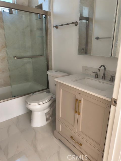 Detail Gallery Image 9 of 11 For 4151 W 172nd, Torrance,  CA 90504 - 2 Beds | 1 Baths