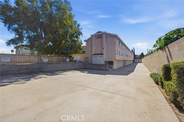 9200 Palm Street, 6 photo 21