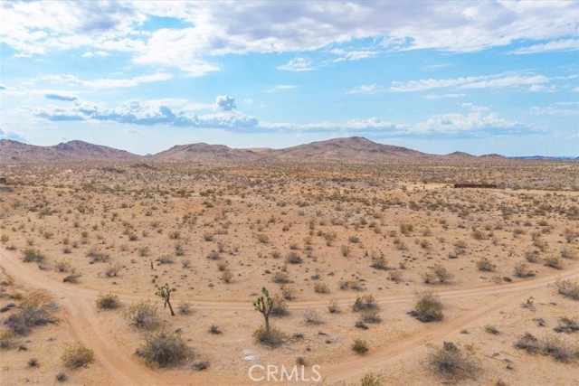 Detail Gallery Image 9 of 24 For 60150 Terrace Dr, Joshua Tree,  CA 92252 - – Beds | – Baths