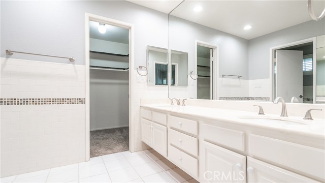 Detail Gallery Image 15 of 32 For 10055 Melinda Way #4,  Northridge,  CA 91325 - 3 Beds | 2/1 Baths