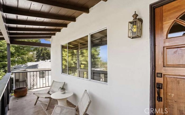 Detail Gallery Image 5 of 36 For 10630 Samoa Ave, Tujunga,  CA 91042 - 3 Beds | 2 Baths