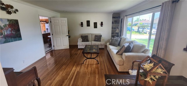 1429 W Beverly Drive, Anaheim CA: https://media.crmls.org/medias/04bee721-819d-4de4-af5a-e481f9372f63.jpg