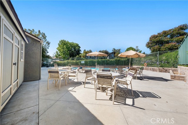 Detail Gallery Image 24 of 29 For 2680 La Paloma Cir, Thousand Oaks,  CA 91360 - 2 Beds | 1/1 Baths