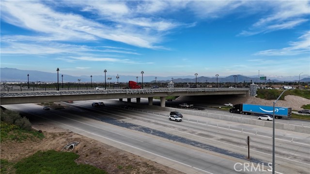 Detail Gallery Image 13 of 16 For 12450 Travanca Ln, Corona,  CA 91752 - 2 Beds | 2/1 Baths