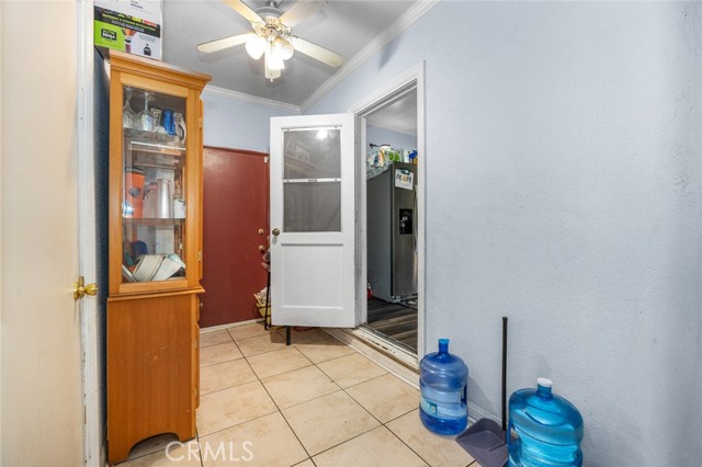 Detail Gallery Image 15 of 28 For 1138 Acacia St, Corona,  CA 92879 - 3 Beds | 2 Baths