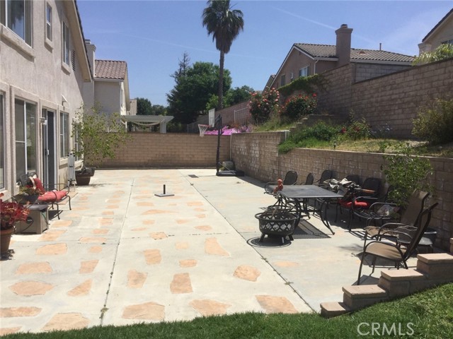 Detail Gallery Image 15 of 15 For 2342 Fitzgerald Rd, Simi Valley,  CA 93065 - 4 Beds | 3 Baths