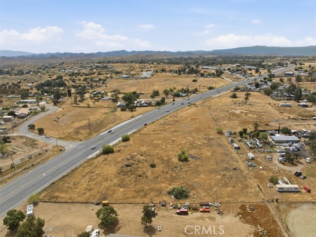 Detail Gallery Image 6 of 10 For 25605 State Highway 74, Perris,  CA 92570 - – Beds | – Baths