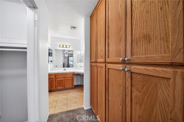 Detail Gallery Image 14 of 32 For 11620 Locust, Apple Valley,  CA 92308 - 2 Beds | 2 Baths