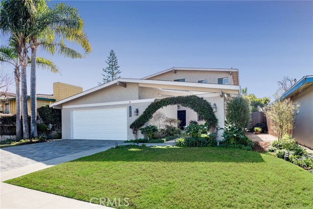 1018 9th Street, Manhattan Beach, California 90266, 5 Bedrooms Bedrooms, ,2 BathroomsBathrooms,Residential,Sold,9th,SB18036029