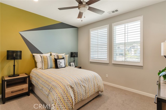 Detail Gallery Image 44 of 75 For 18108 Esker Ln, Canyon Country,  CA 91350 - 5 Beds | 3 Baths