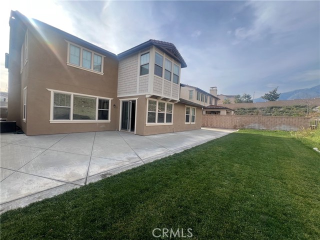 Detail Gallery Image 2 of 10 For 5021 Juneau Ct, Rancho Cucamonga,  CA 91739 - 4 Beds | 3/1 Baths