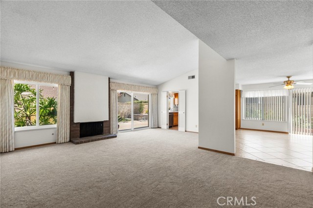 25530 Meadow Mont Street, Valencia CA: https://media.crmls.org/medias/04c611a4-e937-4337-97f6-5752e973ab33.jpg