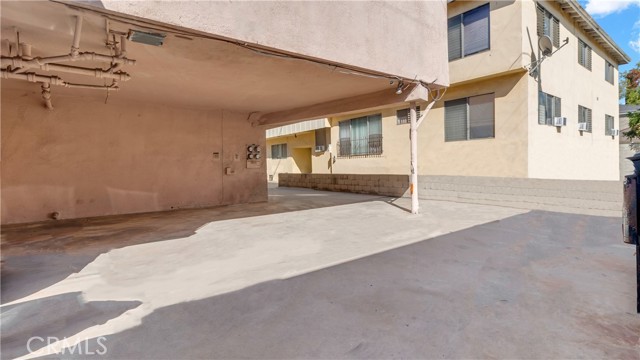 Detail Gallery Image 13 of 33 For 6086 Horner, Los Angeles,  CA 90035 - – Beds | – Baths