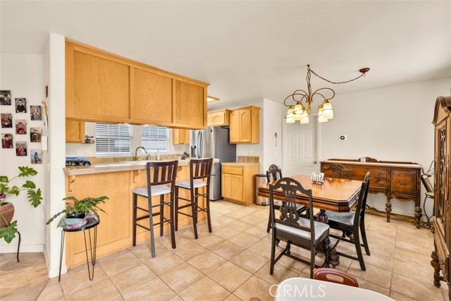 Detail Gallery Image 7 of 34 For 57158 Selecta, Yucca Valley,  CA 92284 - 4 Beds | 3 Baths