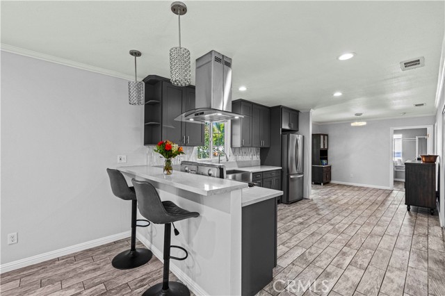 6225 Beard Street, Highland Park CA: https://media.crmls.org/medias/04c84584-4970-44da-949e-96fe4c55839a.jpg