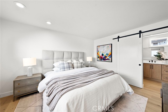 Detail Gallery Image 13 of 33 For 9441 Iolani Cir, Huntington Beach,  CA 92646 - 4 Beds | 2 Baths