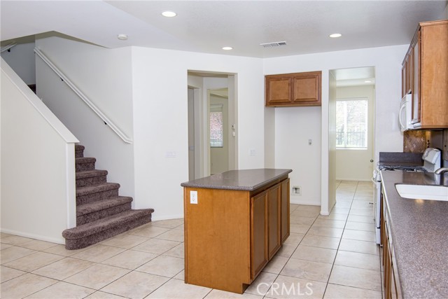 Detail Gallery Image 14 of 75 For 22319 Yorke Rd, Moreno Valley,  CA 92553 - 3 Beds | 3/1 Baths