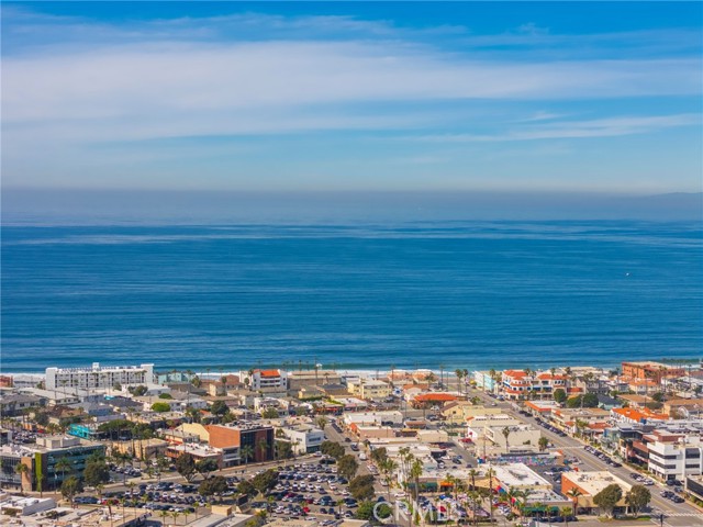 Detail Gallery Image 40 of 42 For 6146 Pacific Coast, Redondo Beach,  CA 90505 - 2 Beds | 3 Baths