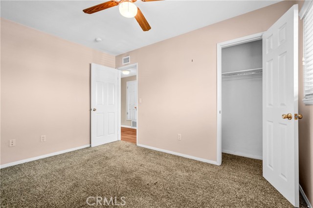 Image 11 of 39 For 10151 Christopher