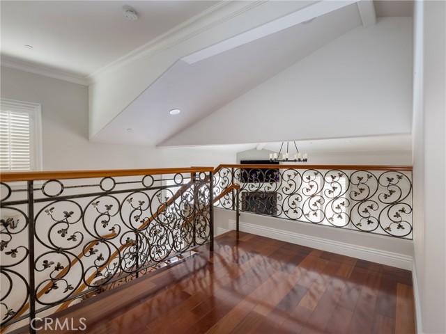 229 N Juanita Avenue, Redondo Beach CA: https://media.crmls.org/medias/04cbb5e2-ec51-4374-ab4c-c998fb77a528.jpg
