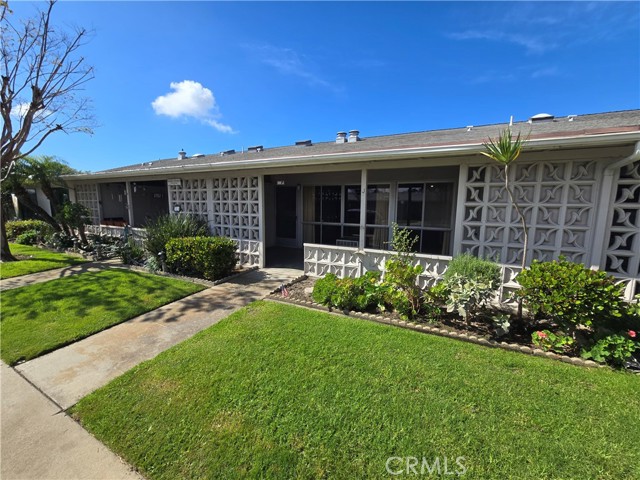 Front Image Thumbnail for CROC26070672