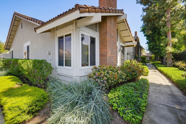 Detail Gallery Image 2 of 50 For 5595 Tiffany Ave, Garden Grove,  CA 92845 - 2 Beds | 2 Baths