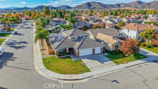 29183 Paperflower, Menifee CA: https://media.crmls.org/medias/04ccc784-8a1b-4877-8022-989ef928cb3a.jpg