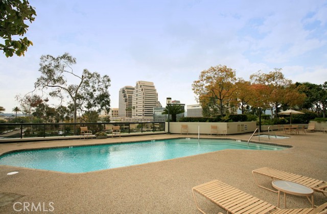 222 Monterey Road, Glendale CA: https://media.crmls.org/medias/04ccd48c-cc5c-42f5-8652-83b8f47c639b.jpg
