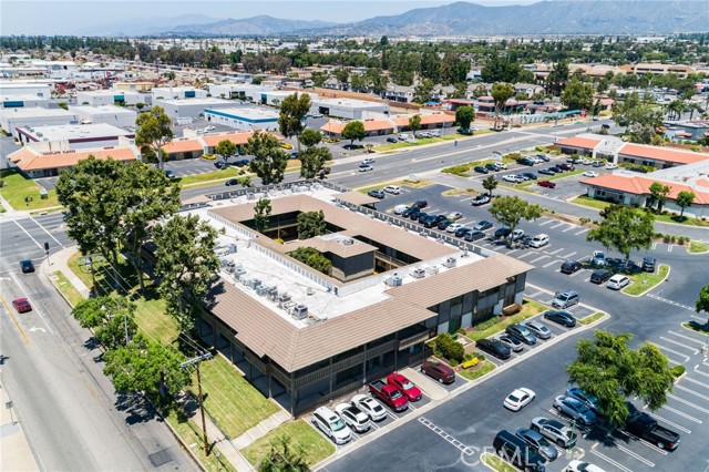 222 N Mountain Avenue, Upland, California 91786, ,Commercial Lease,For Rent,222 N Mountain Avenue,CRIV24000186