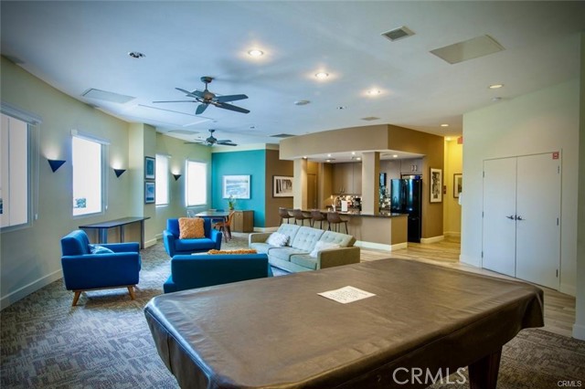 700 E Ocean Boulevard, Long Beach CA: https://media.crmls.org/medias/04ce2c7e-19e3-4561-b2be-c163f2bc02df.jpg