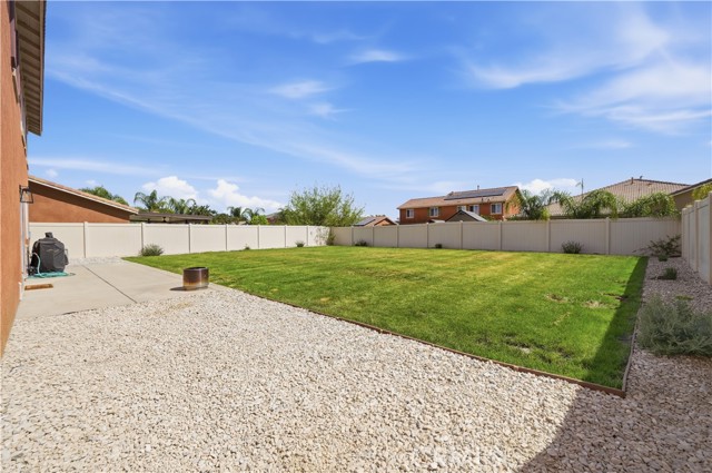 Detail Gallery Image 8 of 49 For 3439 Joshua Tree Ct, Perris,  CA 92570 - 4 Beds | 2/1 Baths