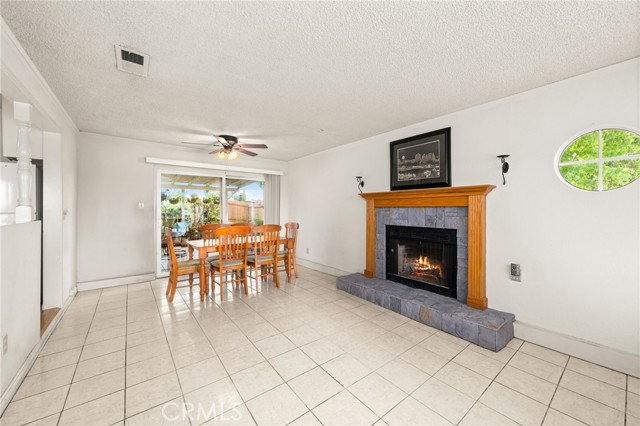 1320 W Flora Street, Ontario CA: https://media.crmls.org/medias/04ce49c5-efcd-412b-b387-f0131378569c.jpg