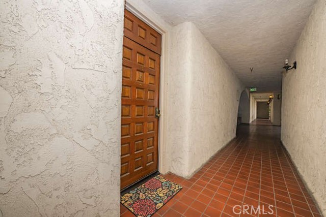 12300 Montecito Road, Seal Beach CA: https://media.crmls.org/medias/04ce7f7c-d581-4dba-9f1a-596408454e69.jpg
