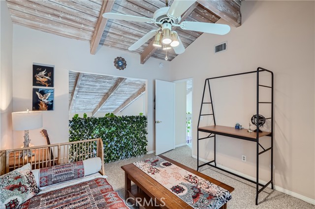 Detail Gallery Image 6 of 13 For 2604 N Tustin Ave #C,  Santa Ana,  CA 92705 - 4 Beds | 2/1 Baths